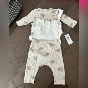 NWT Jessica Simpson 3 Piece Set 3/6 Month Girls Birds Nuetral